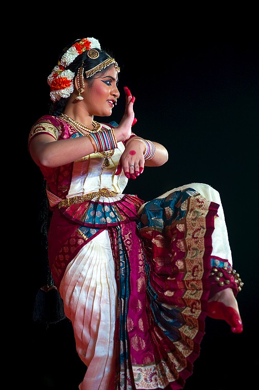 Natya Kalalayam (Mamallapuram Dance Festival 2012 - Bharatanatyam)